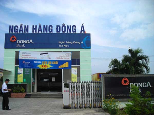 Đáo hạn ngân hàng đông Á